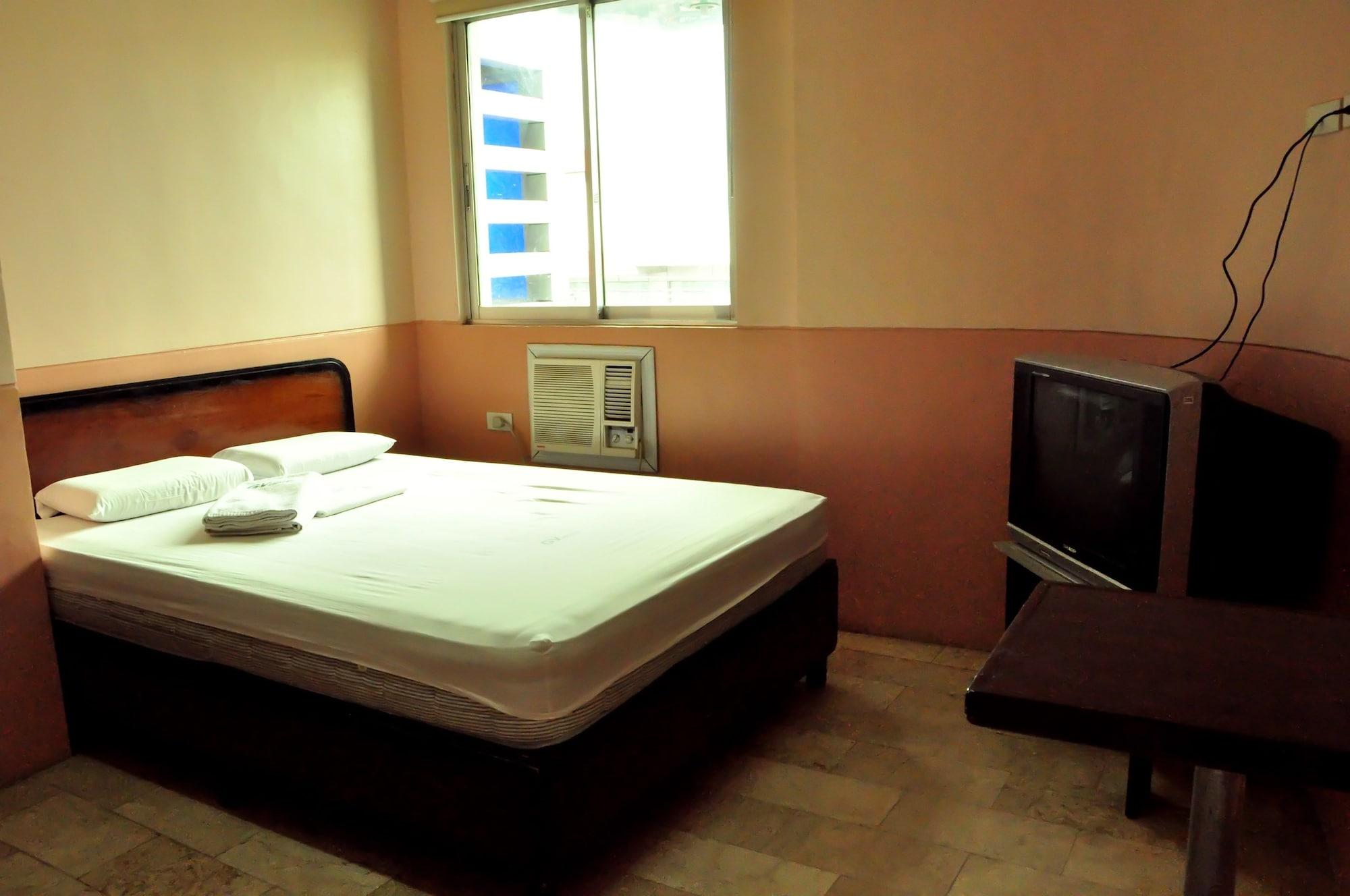 Gv Hotel Talisay Cebu Extérieur photo